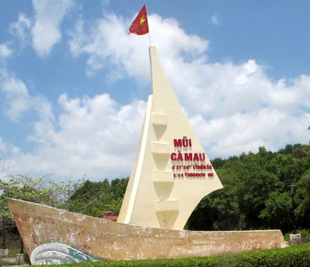 http://vietnamtourhcm.com/upload/vietnamtourhcm/images/M%C5%A9i%20C%C3%A0%20Mau.jpg